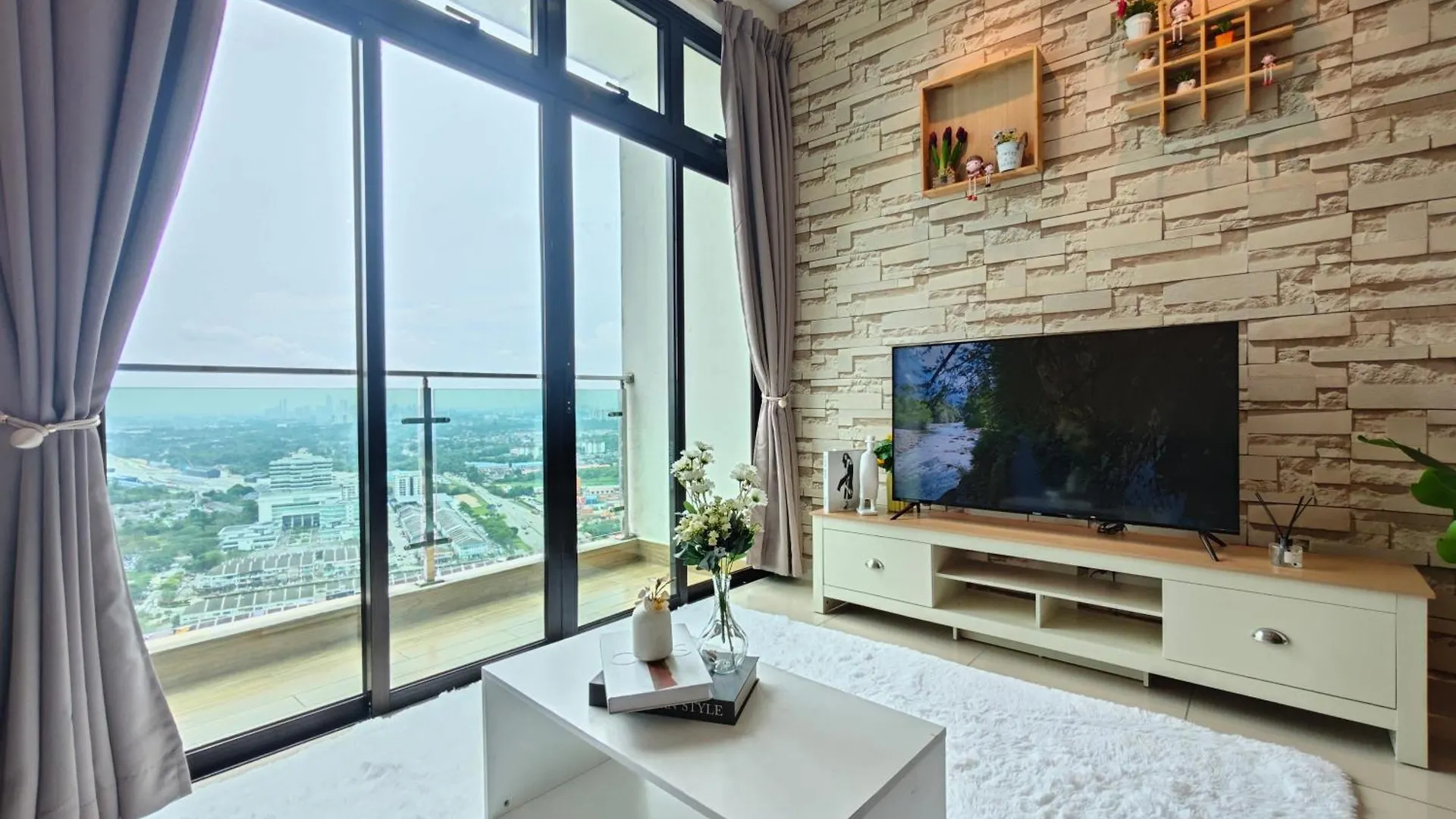 Apartment Kempas Dsummit Residences By Antlerzone Johor Bahru
