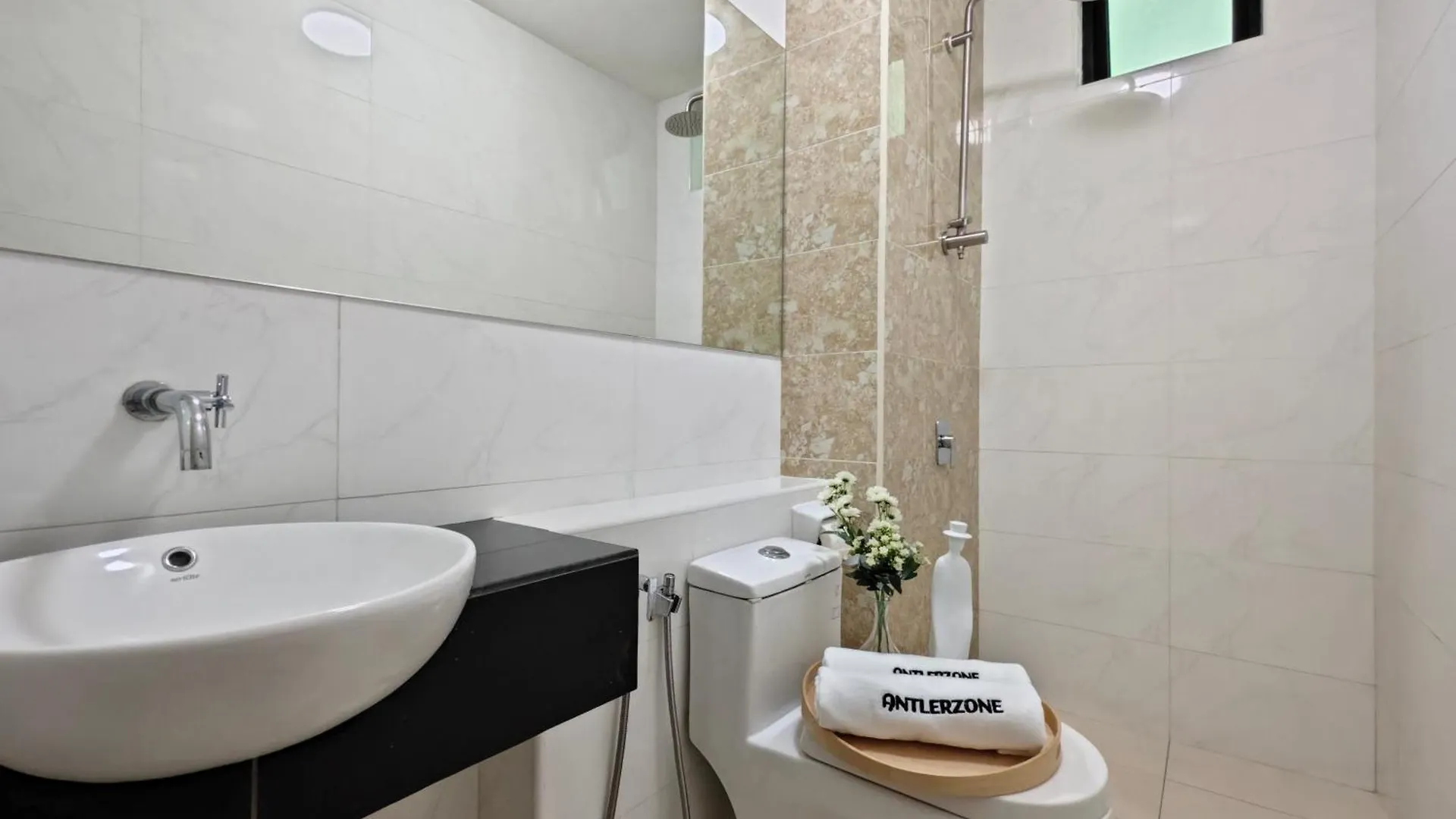 Kempas Dsummit Residences By Antlerzone Johor Bahru