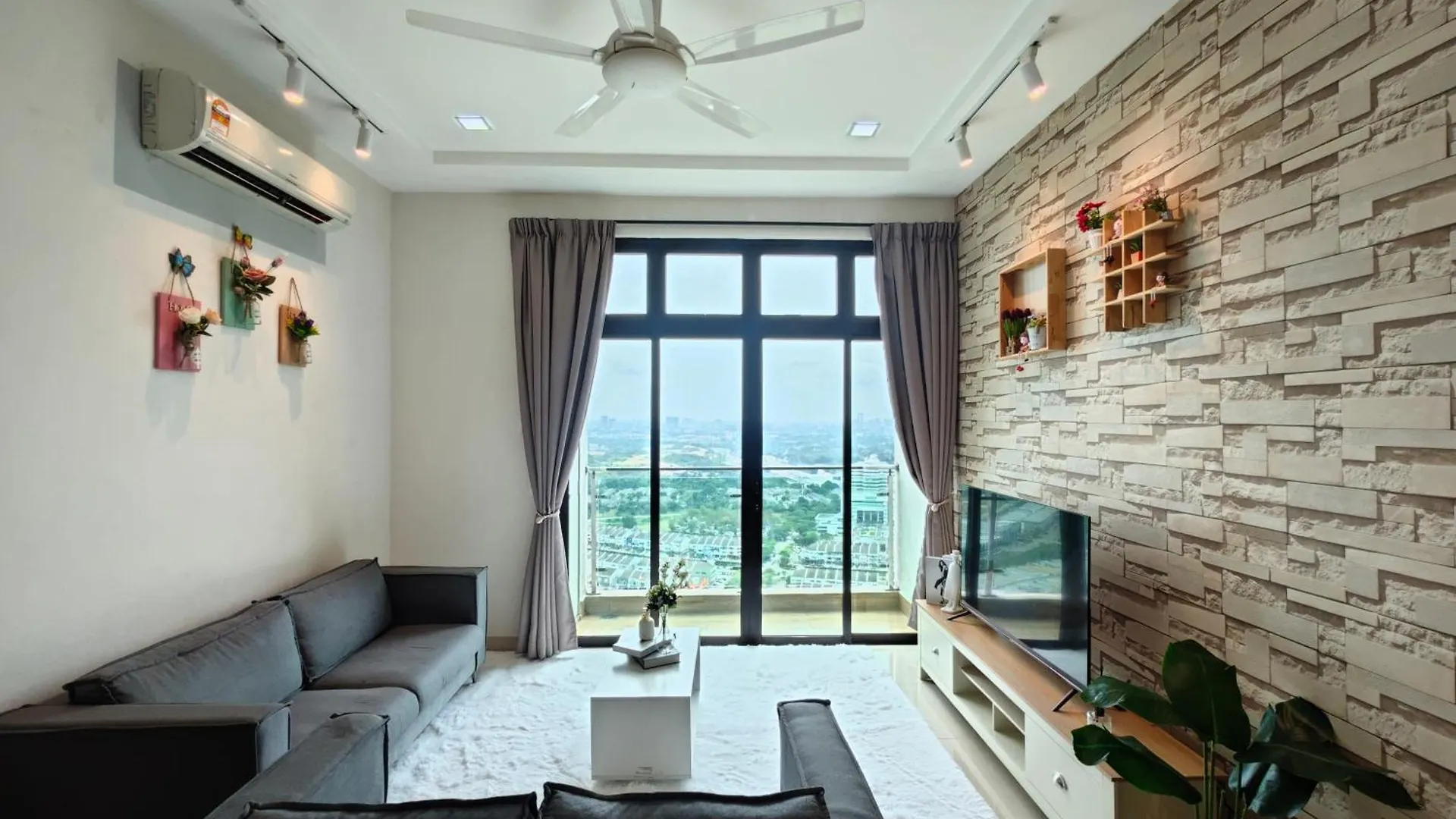 Kempas Dsummit Residences By Antlerzone Johor Bahru 0*,  Malaysia
