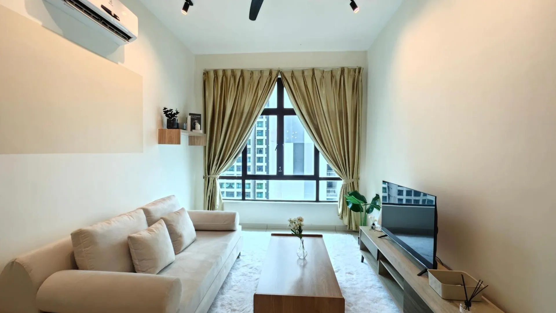 Kempas Dsummit Residences By Antlerzone Johor Bahru Apartment